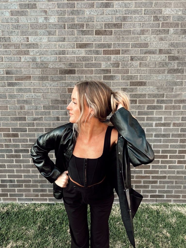 Hi! My name is Victoria McCloud. I am a content creator, lifestyle blogger, avid day dreamer, dog mom and entrepreneur. 